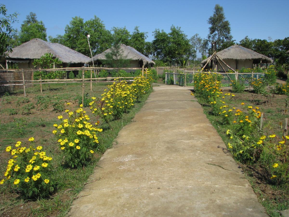 Estuarine Village Resort Sātabhāya Room photo